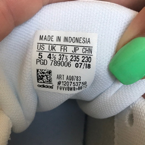 NWT adidas baseline - Picture 5 of 6